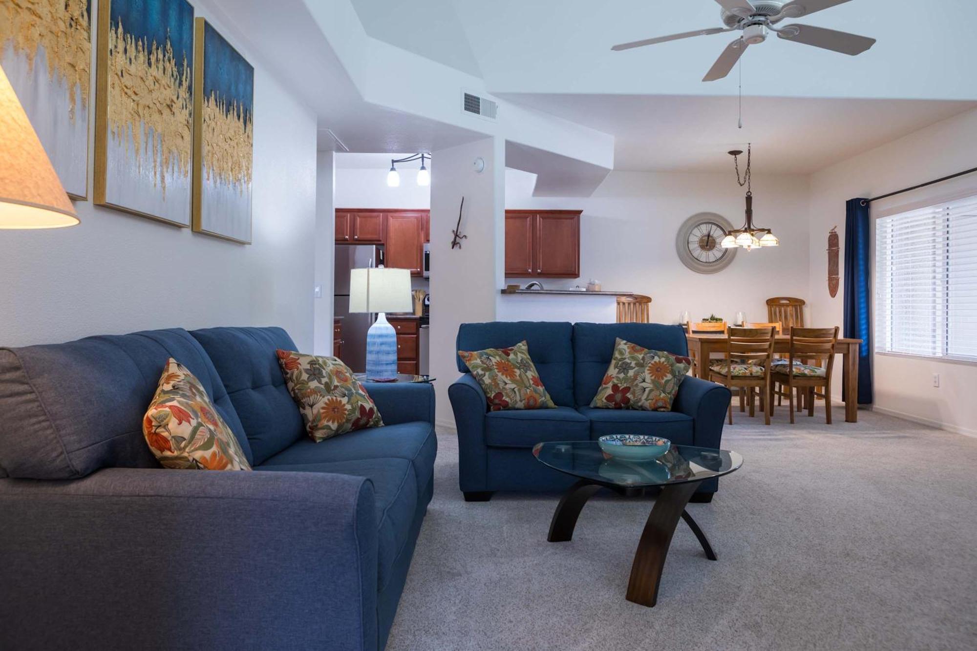 Modern 2br Retreat With Pool Gym & Balcony *